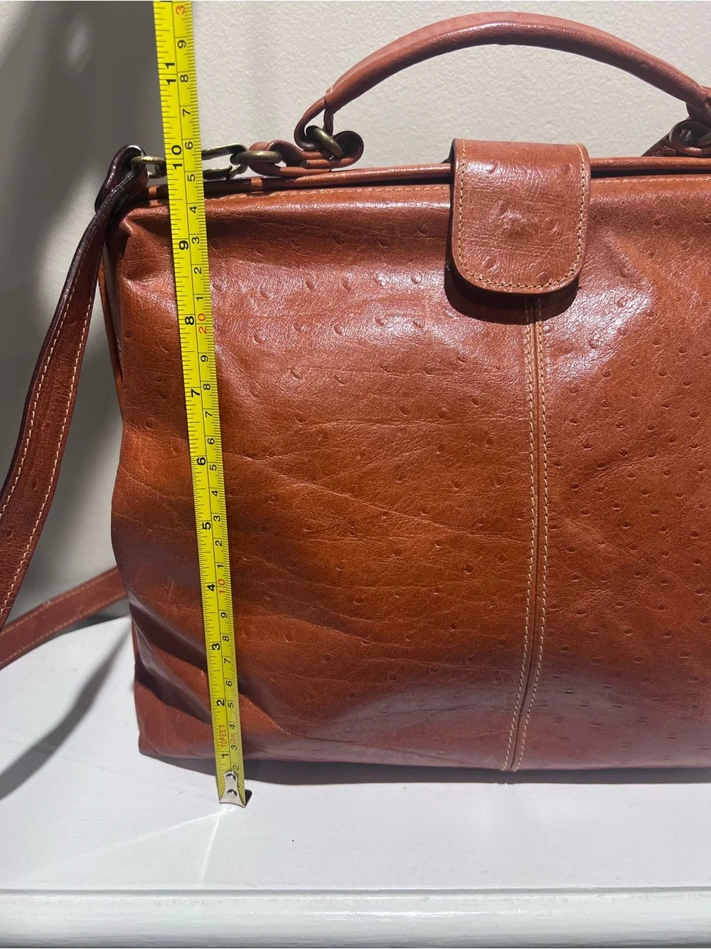 Women's Rustic Tan Leather Satchel - Versatile Shoulder & Top-Handle Bag
